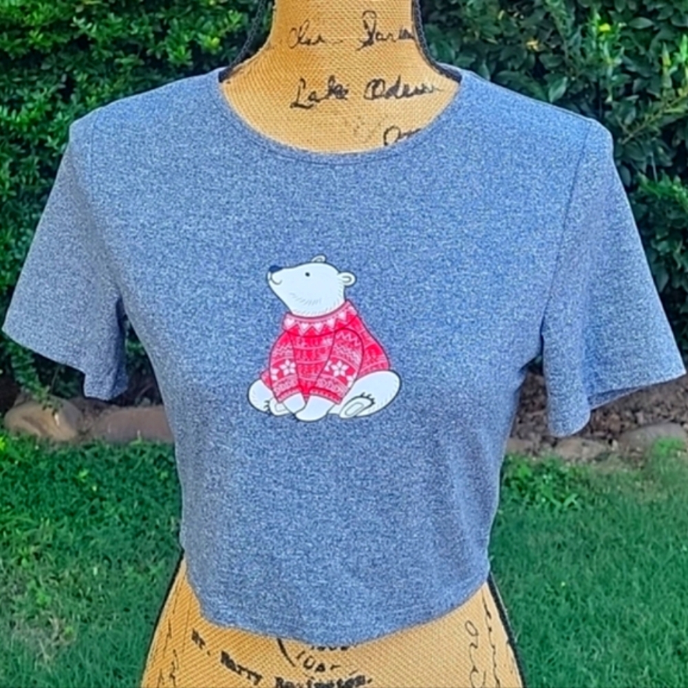 NEW Polar Bear Graphic Crop Top